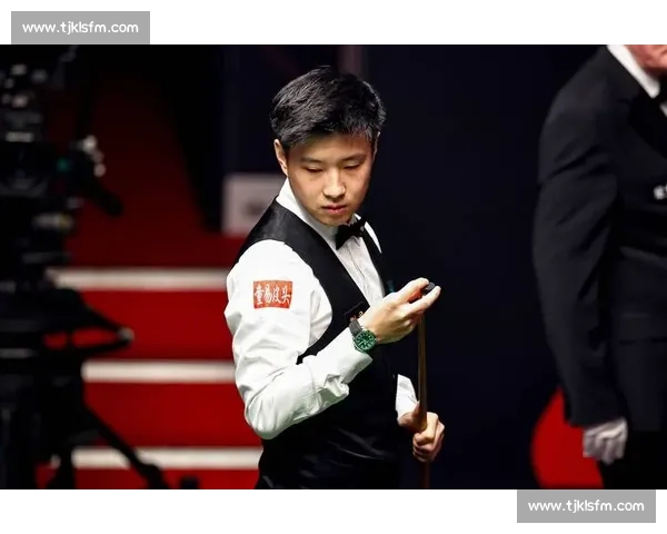 赵心童上海大师赛连丢 6 局遭逆转！攻防失衡与心态波动成致命伤