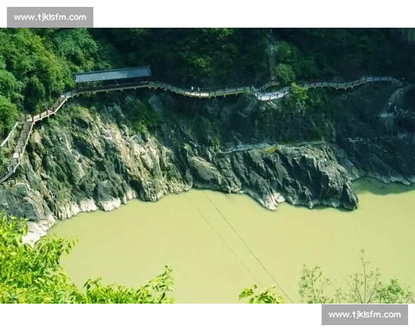 高原箭声里，香港青年的文化寻根之旅